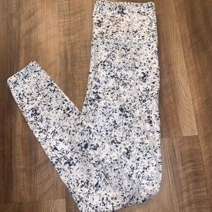 Athleta Salutation Stash Pocket II Multicolor Tights